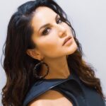 Sunny Leone Instagram – Beautiful Day today!! 🌞 Mumbai, Maharashtra