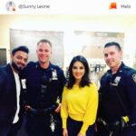 Sunny Leone Instagram - Thanks so much to New York’s finest !!!! 💪💪💪 Catch my latest exclusive pics on @helo_app! New York, New York