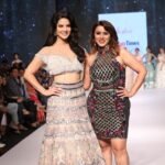 Sunny Leone Instagram - Such a nice collection by @soshaibysofi for @timesfashionweek and @bombaytimes The St. Regis Mumbai