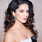 Sunny Leone Instagram – 😘