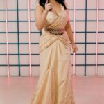 Sunny Leone Instagram – Your chance to be in the official music video of Madhuban Mein Radhika with me. Reel it yet?

Make your reels using the official audio and Do NOT forget to tag me; @saregama_official; @kanik4kapoor and use #ReelyFamous & #MadhubanMeinRadhika

@ganeshacharyaa @toshisabri @shaaribsabri