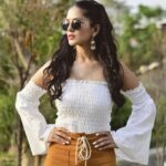 Sunny Leone Instagram – 😎
.
.
.
Sunglasses by @iarrasunglasses
Accessories by @streethopper.in
Styled by @hitendrakapopara
Assisted by @parmeet_kaur_kalra @sonakshivip 
HMU by @tomasmoucka @jeetihairstylist
Pic credits: @kapil_khilnani

#SunnyLeone #mtvsplitsvilla #SplitsvillaXI #BaeWatch Jim Corbett National Park – Ramnagar