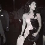 Sunny Leone Instagram - Hey...hey... :)