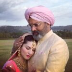 Sunny Leone Instagram - Such an amazing journey with the amazing actor who played my father in #karenjitkaur @bijayanand I can’t express enough gratitude for what you have done!! @zee5 @namahpictures @freshlimefilms