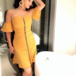 Sunny Leone Instagram - Cute yellow dress by @fancypantsthestore jewellery by @minerali_store styling done @hitendrakapopara asst @komalkawar