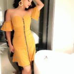 Sunny Leone Instagram – Cute yellow dress by @fancypantsthestore jewellery by @minerali_store styling done @hitendrakapopara asst @komalkawar