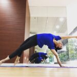 Sunny Leone Instagram - This is one of my feel good stretches! What’s yours?