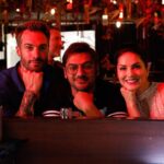 Sunny Leone Instagram - Being silly on set with our director @aditya_datt and @marcbuckner :) @zee5 @namahpictures @freshlimefilms #karenjitkaur