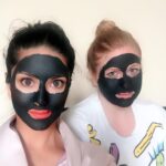 Sunny Leone Instagram - When you just want a friend to put on a clay mask @swellflock and be silly with you!! Lol