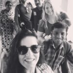 Sunny Leone Instagram - Next stop @mtvsplitsvilla with the crew! Nannies extraordinaire @swellflock & Mumta, and the crew @sunnyrajani Anand and @pyedle and the cuties Noah and Asher!