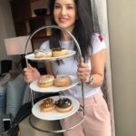 Sunny Leone Instagram – My love for doughnuts is a lot! Xo