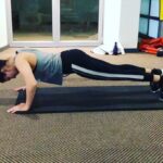 Sunny Leone Instagram – The one thing I hate the most!! Push-ups!! @lian_wentzel