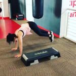 Sunny Leone Instagram - Can I just say this might not look hard but it's the hardest!! @lian_wentzel the beast jacked up my arms and legs! Lol