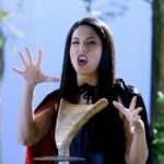 Sunny Leone Instagram – My attempt to be scary!! Turned out to be “Epic Fail” lol 🤣🧛‍♀️ #SunnyLeone