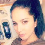 Sunny Leone Instagram – Mumbai here I come!!