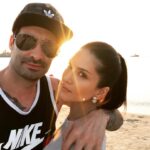 Sunny Leone Instagram - Sunset with @dirrty99