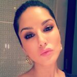 Sunny Leone Instagram - Xoxo