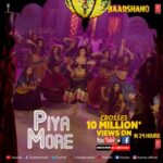 Sunny Leone Instagram - Whoo hoo!! 10M Views On PiyaMore In 1Day So happy and waiting to see it cross 100M mark soon!! 😍✌️