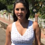 Sunny Leone Instagram - So proud to be the co-owner of @opmsultans in @superboxingleague!! Best of luck for the future matches 💪✌️ #SunnyLeone