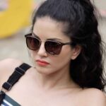 Sunny Leone Instagram - Mood 😎 #SunnyLeone