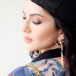 Sunny Leone Instagram – Awesome hair and make up by @tomasmoucka and photos to die!