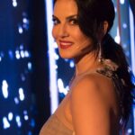 Sunny Leone Instagram - Last one promise :) make up and hair @tomasmoucka and @jeetihairtstylist