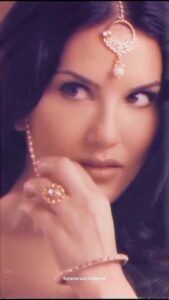 Sunny Leone Instagram - Loved this new desi version of the Drop!! 
Thank you @foreversunnyleone for this amazing edit 😍 

 #reelitfeelit #reelsinstagram #SunnyLeone