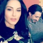 Sunny Leone Instagram - Watch who came to my rescue when I was super hungry today! #PandaToTheRescue #WhenIamHungryIJingle #SunnyLeone