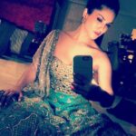 Sunny Leone Instagram - Happy diwali! May your year be filled with love and light!