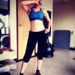 Sunny Leone Instagram – Morning workout done!!