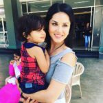 Sunny Leone Instagram – Met this cutie on set today!!