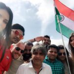 Sunny Leone Instagram - Happy Independence Day India! @hitendrakapopara @tomasmoucka @sunnyrajani @yusuf_911 Prabaker @makeupartistrybyastha @karishmanaidu14