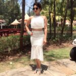 Sunny Leone Instagram – Outfit by @dimple.amrin sunglasses by @bogaaccesorios styling by @hitendrakapopara