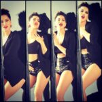 Sunny Leone Instagram - Pics from my song make-up @nitashawahi hair- @tomasmoucka styling @hitendrakapopara great work guys! http://bitly.com/IshqDaSutta-Video