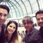 Sunny Leone Instagram - Shopping with my pals! @dirrty99 @yusuf_911 and supra