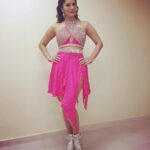 Sunny Leone Instagram - Love this stage costume made my @hitendrakapopara make up by @nitashawahi hair by @tomasmoucka