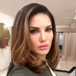 Sunny Leone Instagram - Loved my hair and make up today @tomasmoucka @nitashawahi