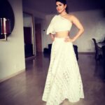 Sunny Leone Instagram – Love this number from @nikhitatandon super fresh!!