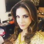 Sunny Leone Instagram - Shiny disco ball!!