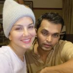 Sunny Leone Instagram – Bestie photo needed @hitendrakapopara