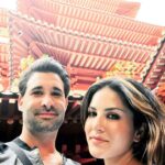 Sunny Leone Instagram – Getting lost in China town with @dirrty99 :)