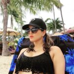 Sunny Leone Instagram – Vaca time!!