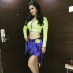 Sunny Leone Instagram - Had such a fun time in Patna!! Dance performance!