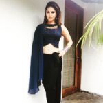 Sunny Leone Instagram - Monday blues !!!! On set for MTV Splitsvilla !!!