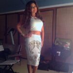 Sunny Leone Instagram – A little tease of the style from Splitsvilla 8 RS by Rippii Sethi @sethrippi @sahai_alankrita