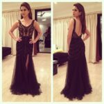 Sunny Leone Instagram - Headed to Filmfare glamour and style awards! Should be fun!! Thanks Rocky S for my GORG gown!