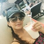 Sunny Leone Instagram - Pins colada time!! Yum yum!!