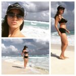 Sunny Leone Instagram - Finally warm enough to walk on the beach!