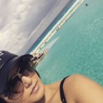 Sunny Leone Instagram – So gorg!!! Paradise!!