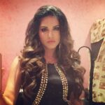 Sunny Leone Instagram – Muah biatches!!